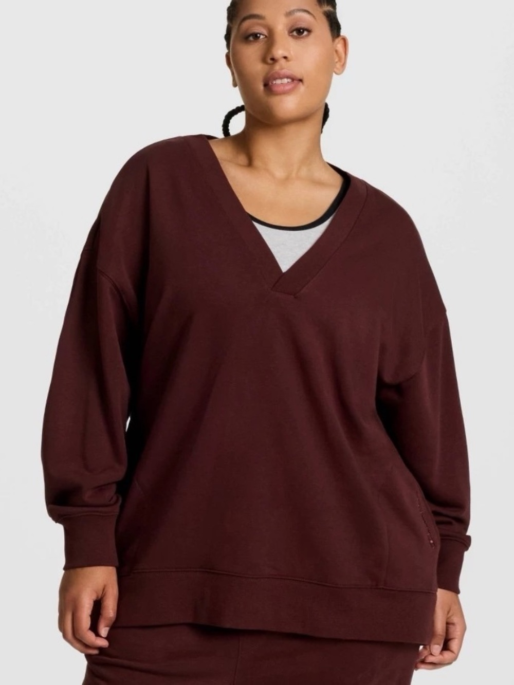 CHAMPION nwt Game Day Deep V Tunic Pullover Sweater in Deep Ruby